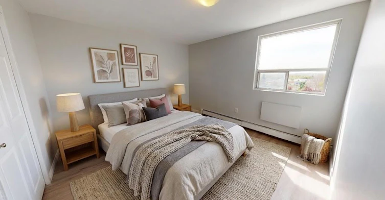 470 Dundas Street, London, ON, N6B 1W3 - 2