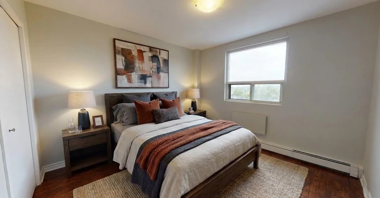 470 Dundas Street, London, ON, N6B 1W3 - 4