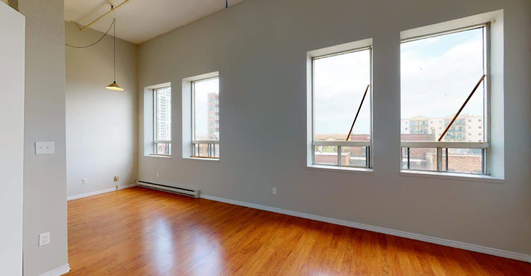 630 Dundas Street, London, ON, N5W 2Y8