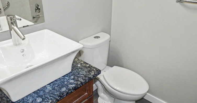 127 13 Avenue SW, Calgary, AB, T2R 0J9 - 3