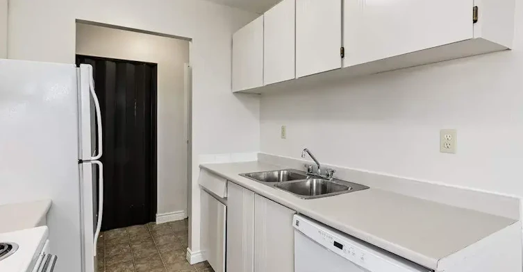 21-1415 20 Street N, Lethbridge, AB, T1H 3P3 - 6