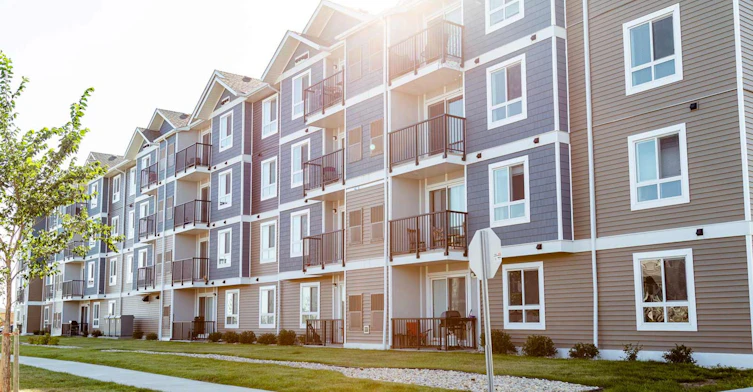 115 Point Boulevard North, Winnipeg, MB, R2V 5B5 - 2