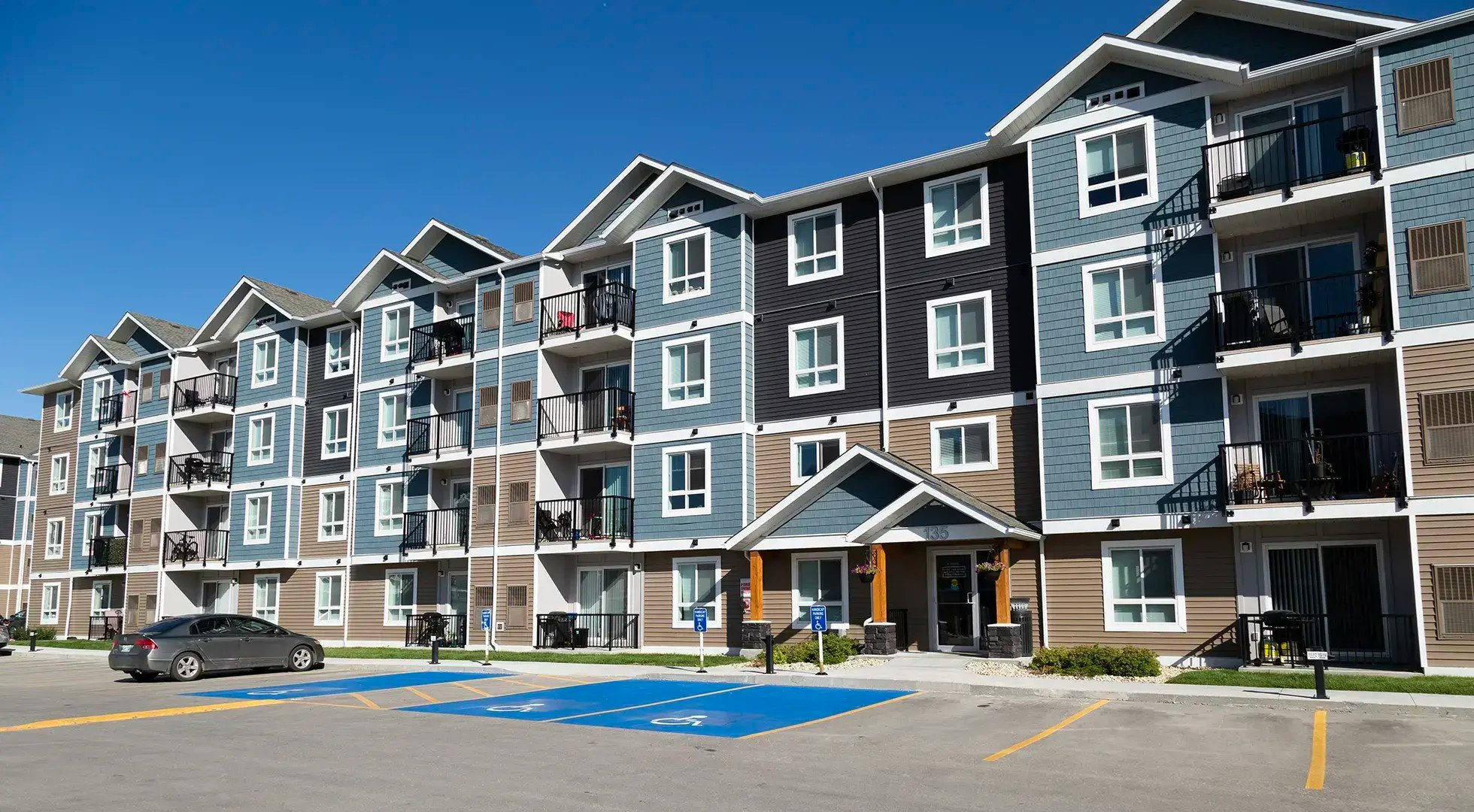 115 Point Boulevard North, Winnipeg, MB, R2V 5B5