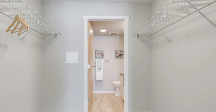 420 Valley Road, Kelowna, BC, V1V 0A6 - 9