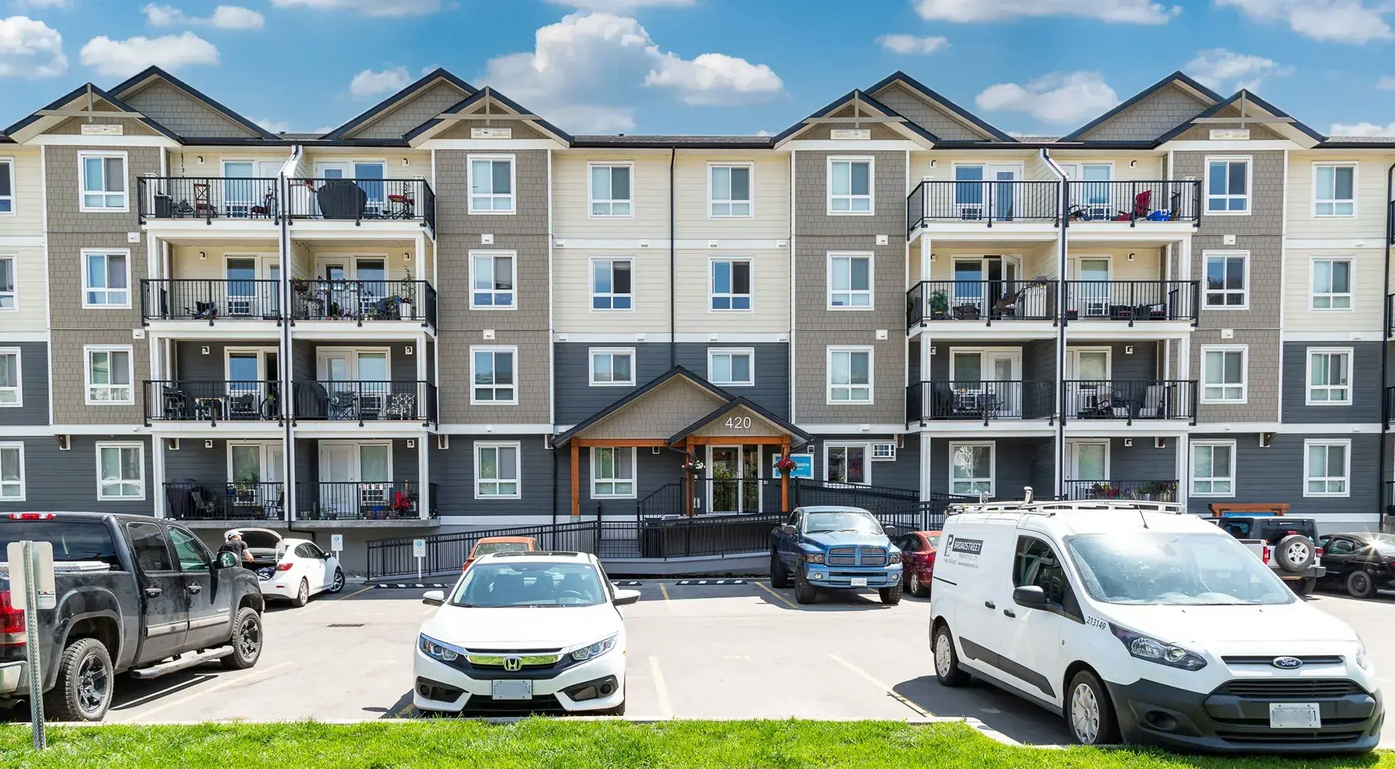 420 Valley Road, Kelowna, BC, V1V 0A6 - 3