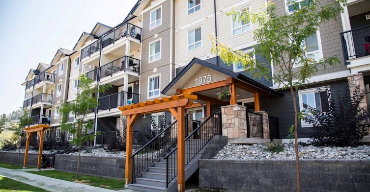 420 Valley Road, Kelowna, BC, V1V 0A6 - 2
