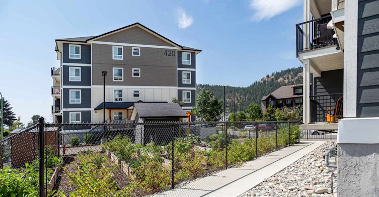 420 Valley Road, Kelowna, BC, V1V 0A6 - 3