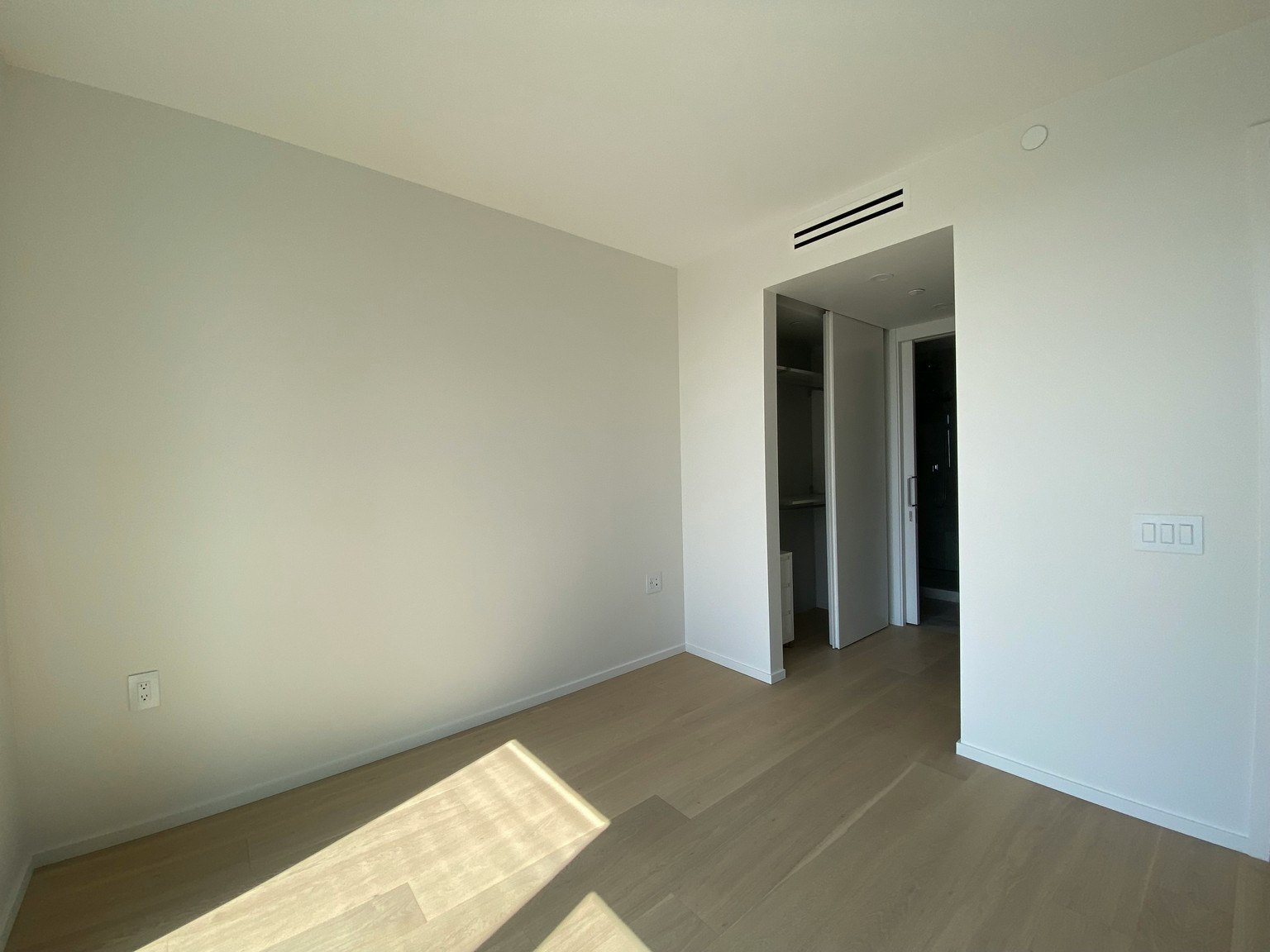1502-889 Pacific Street, Vancouver, BC, V6Z 1C3 - 5