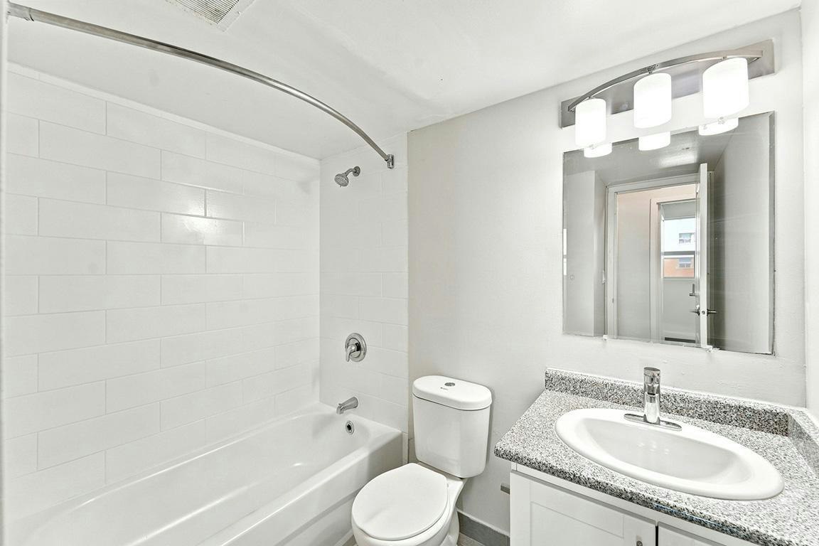 28-209-28 Helen Avenue, Brantford, ON, N3T 5Y8 - 18