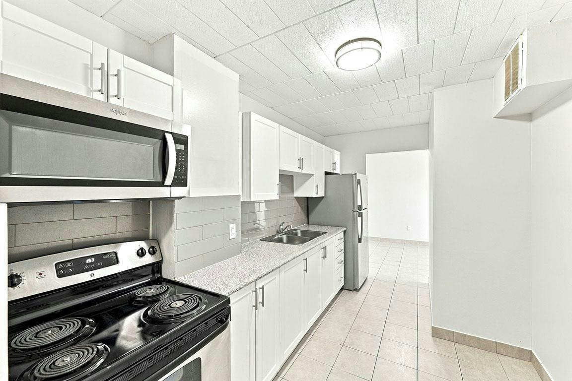 28-209-28 Helen Avenue, Brantford, ON, N3T 5Y8 - 12
