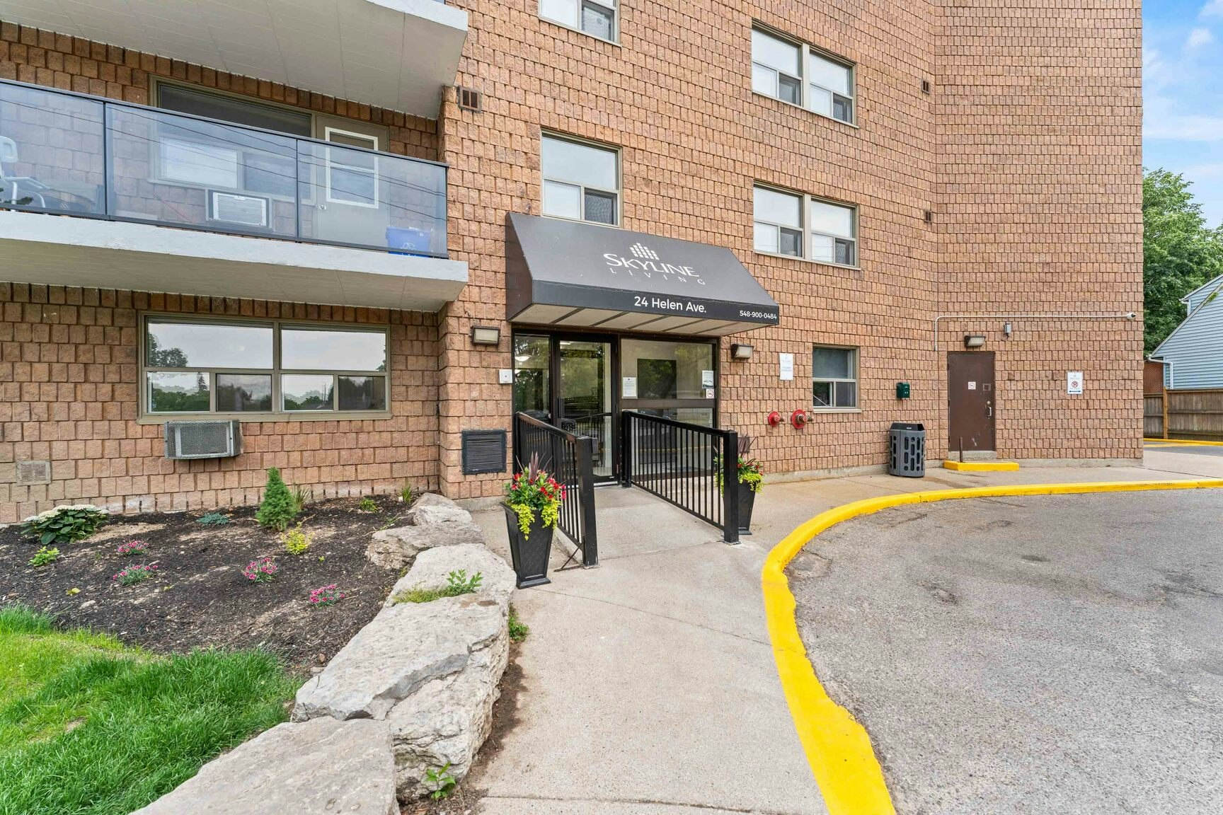 28-306-28 Helen Avenue, Brantford, ON, N3T 5Y8