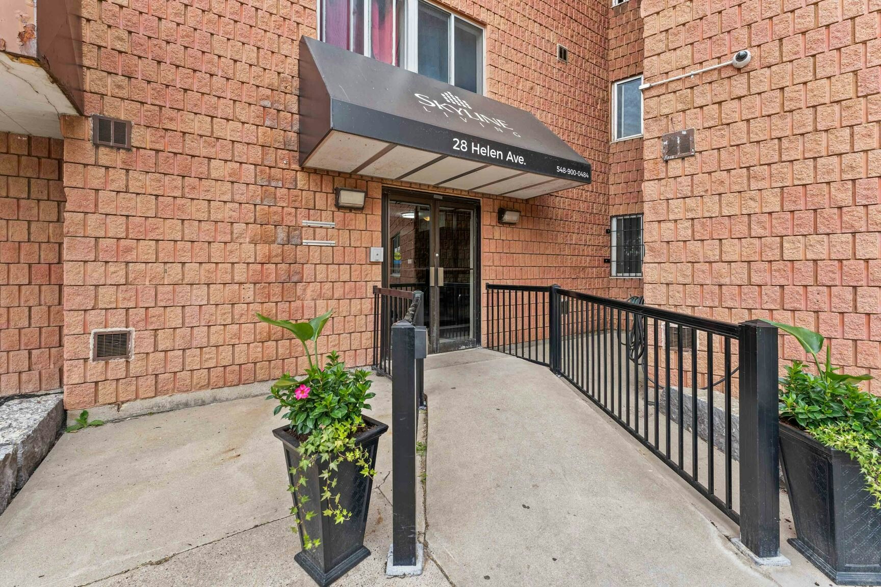 28-306-28 Helen Avenue, Brantford, ON, N3T 5Y8 - 2