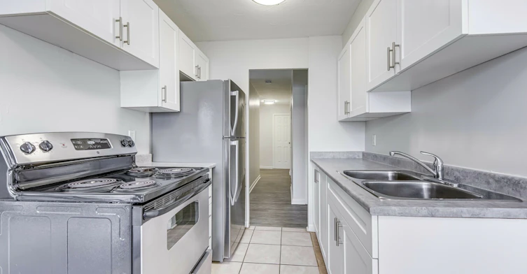 6563 Drummond Road, Niagara Falls, ON, L2G 4N4 - 18