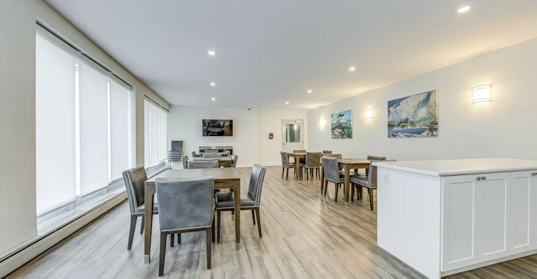 6563 Drummond Road, Niagara Falls, ON, L2G 4N4 - 9