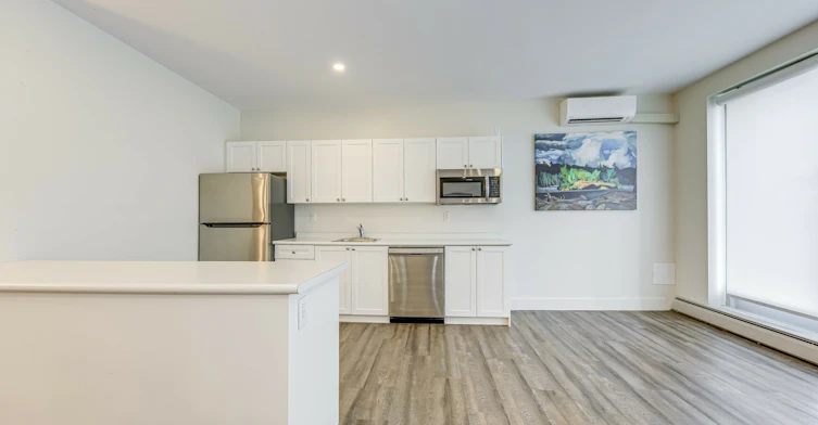 6563 Drummond Road, Niagara Falls, ON, L2G 4N4 - 10