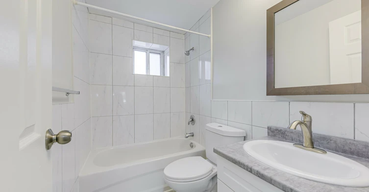 6563 Drummond Road, Niagara Falls, ON, L2G 4N4 - 21