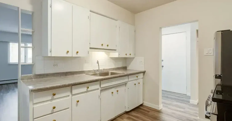 06-1028 13 Avenue SW, Calgary, AB, T2R 0L6 - 4