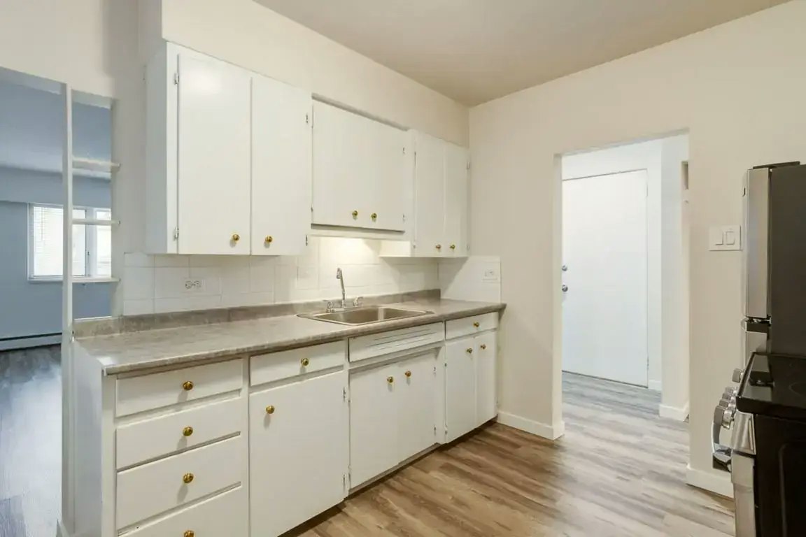 05-1028 13 Avenue SW, Calgary, AB, T2R 0L6 - 8