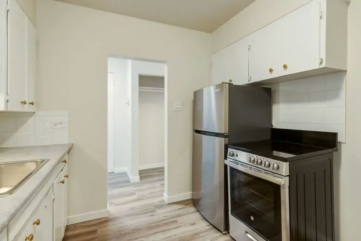 05-1028 13 Avenue SW, Calgary, AB, T2R 0L6 - 9