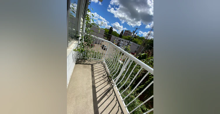 15-10227 119th Street NW, Edmonton, AB, T5K 1Z3