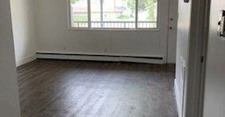 23-10235 119th Street NW, Edmonton, AB, T5K 1Z3 - 8