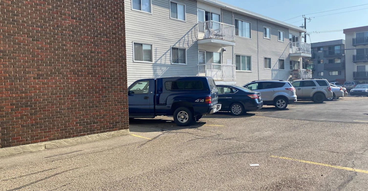 14-10235 119th Street NW, Edmonton, AB, T5K 1Z3 - 2