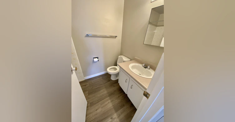 407-10310 122nd Street NW, Edmonton, AB, T5N 1M2 - 6