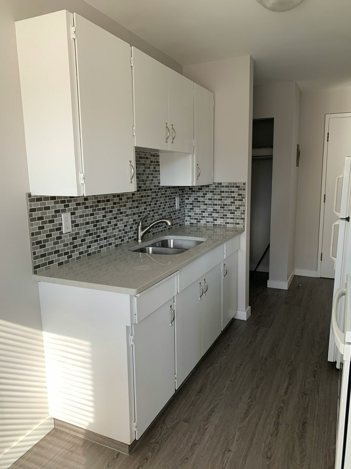 203-10335 123rd Street NW, Edmonton, AB, T5N 1N5 - 6