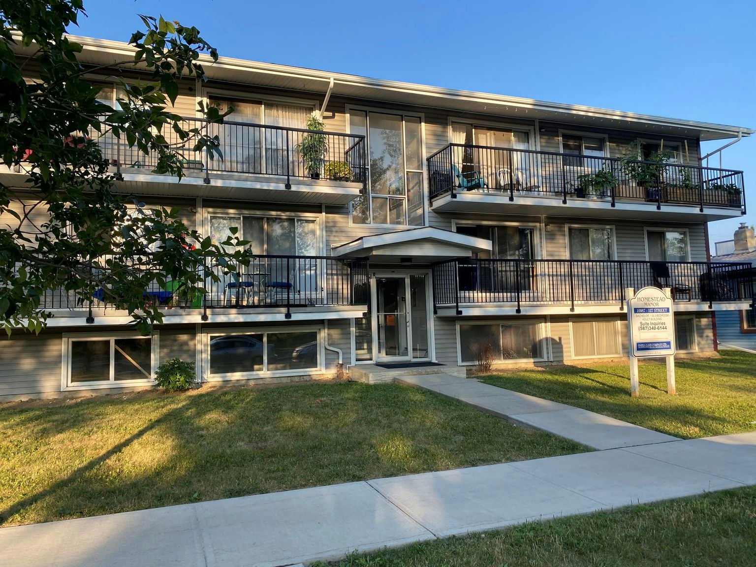 29-10987 127th Street NW, Edmonton, AB, T5M 0T1 - 3