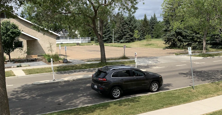 8-10971 127th Street NW, Edmonton, AB, T5M 0T1 - 9