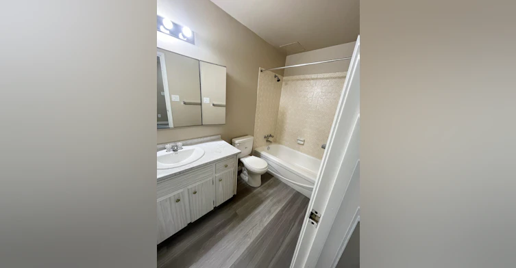 206-16425 109th Street NW, Edmonton, AB, T5X 2K1 - 22