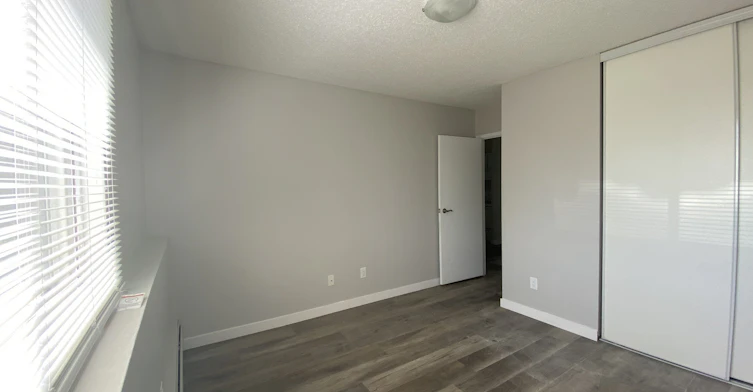 211-16425 109th Street NW, Edmonton, AB, T5X 2K1 - 5