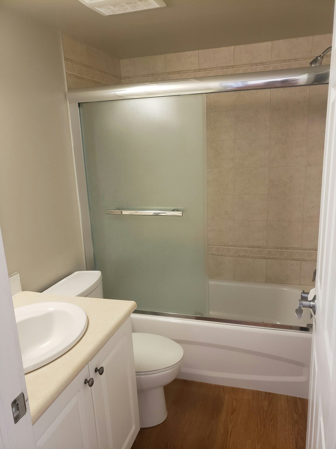 A106-9535 165 Street NW, Edmonton, AB, T5P 3S5 - 6