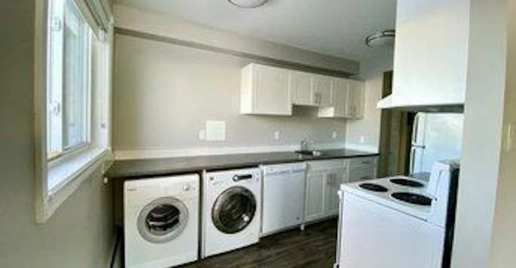 B108-9535 165 Street NW, Edmonton, AB, T5P 3S5