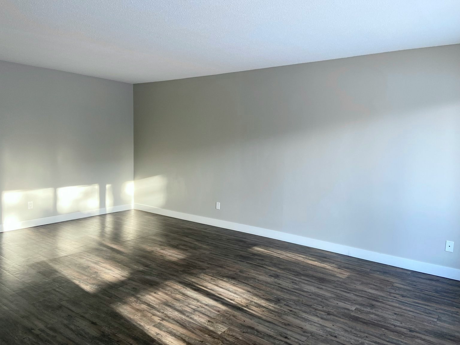 B205-9535 165 Street NW, Edmonton, AB, T5P 3S5 - 3