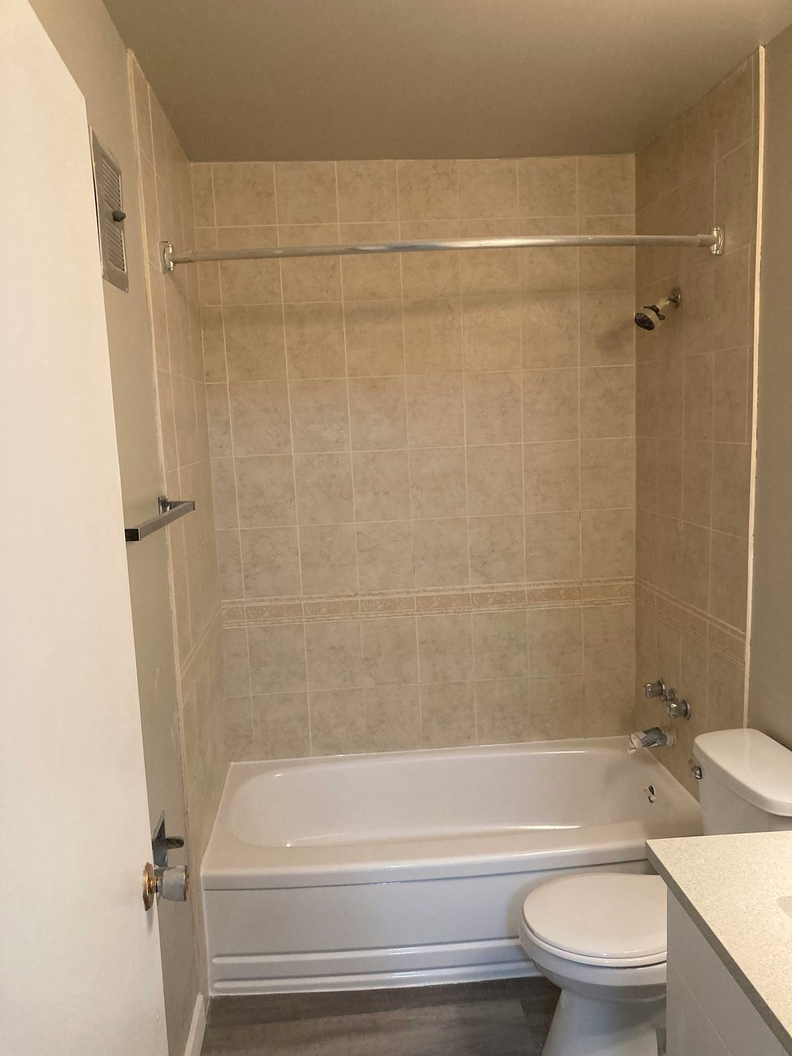 B205-9535 165 Street NW, Edmonton, AB, T5P 3S5 - 11