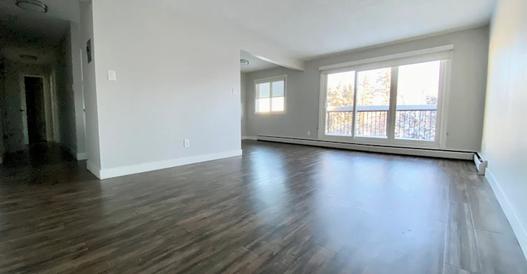 B308-9535 165 Street NW, Edmonton, AB, T5P 3S5 - 5