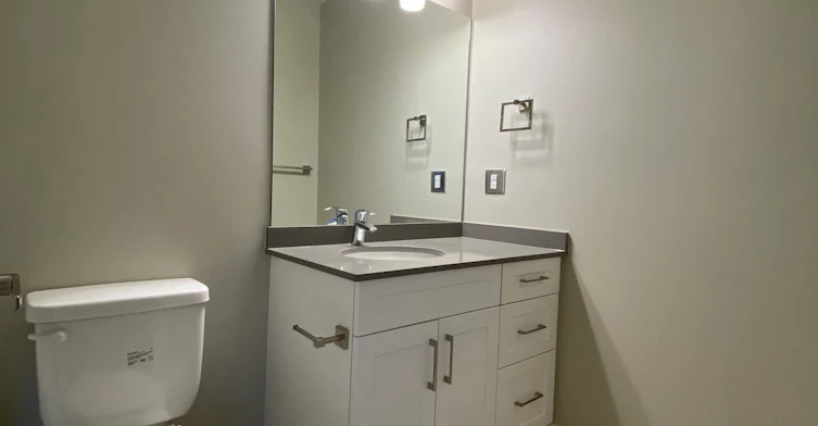 B48-4007 108th Street NW, Edmonton, AB, T6J 2L5 - 4