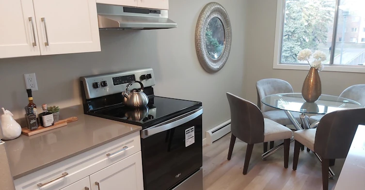 B79-4007 108th Street NW, Edmonton, AB, T6J 2L5 - 9