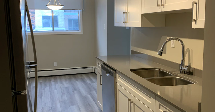 C120-4007 108th Street NW, Edmonton, AB, T6J 2L5 - 3