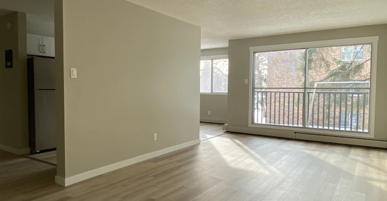 D146-4007 108th Street NW, Edmonton, AB, T6J 2L5