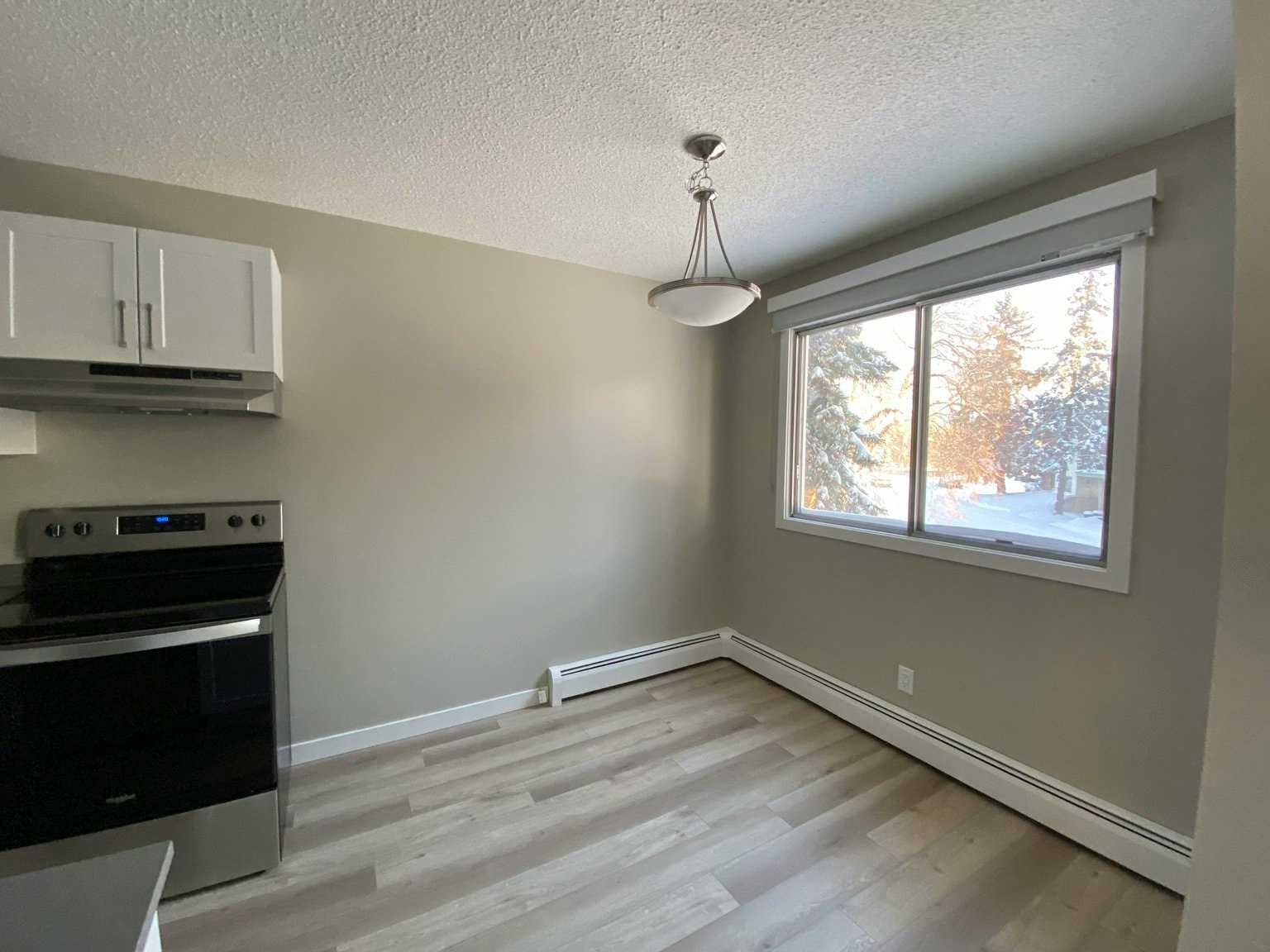 D162-4007 108th Street NW, Edmonton, AB, T6J 2L5 2