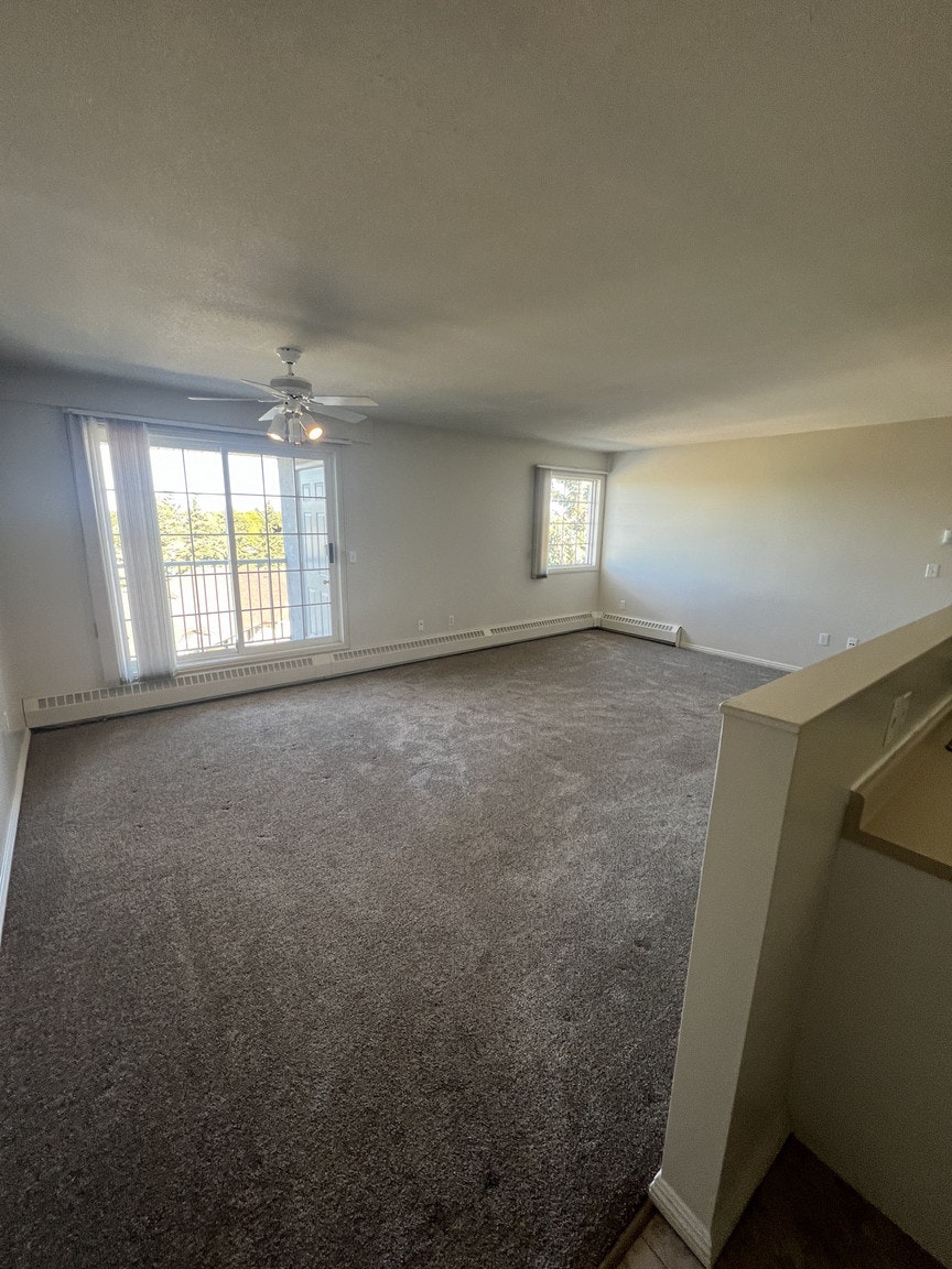 201-5520 53 Street, Wetaskiwin, AB, T9A 1R6 - 5