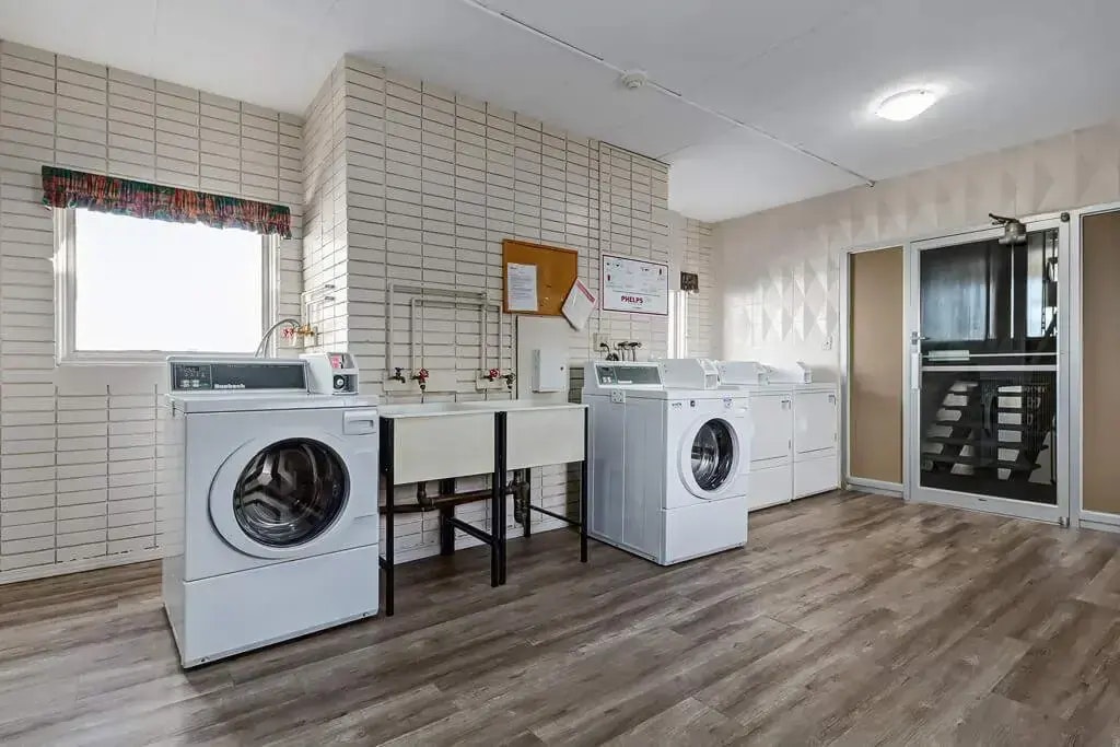 15A-453 Retallack Street, Regina, SK, S4R 3N4 - 6