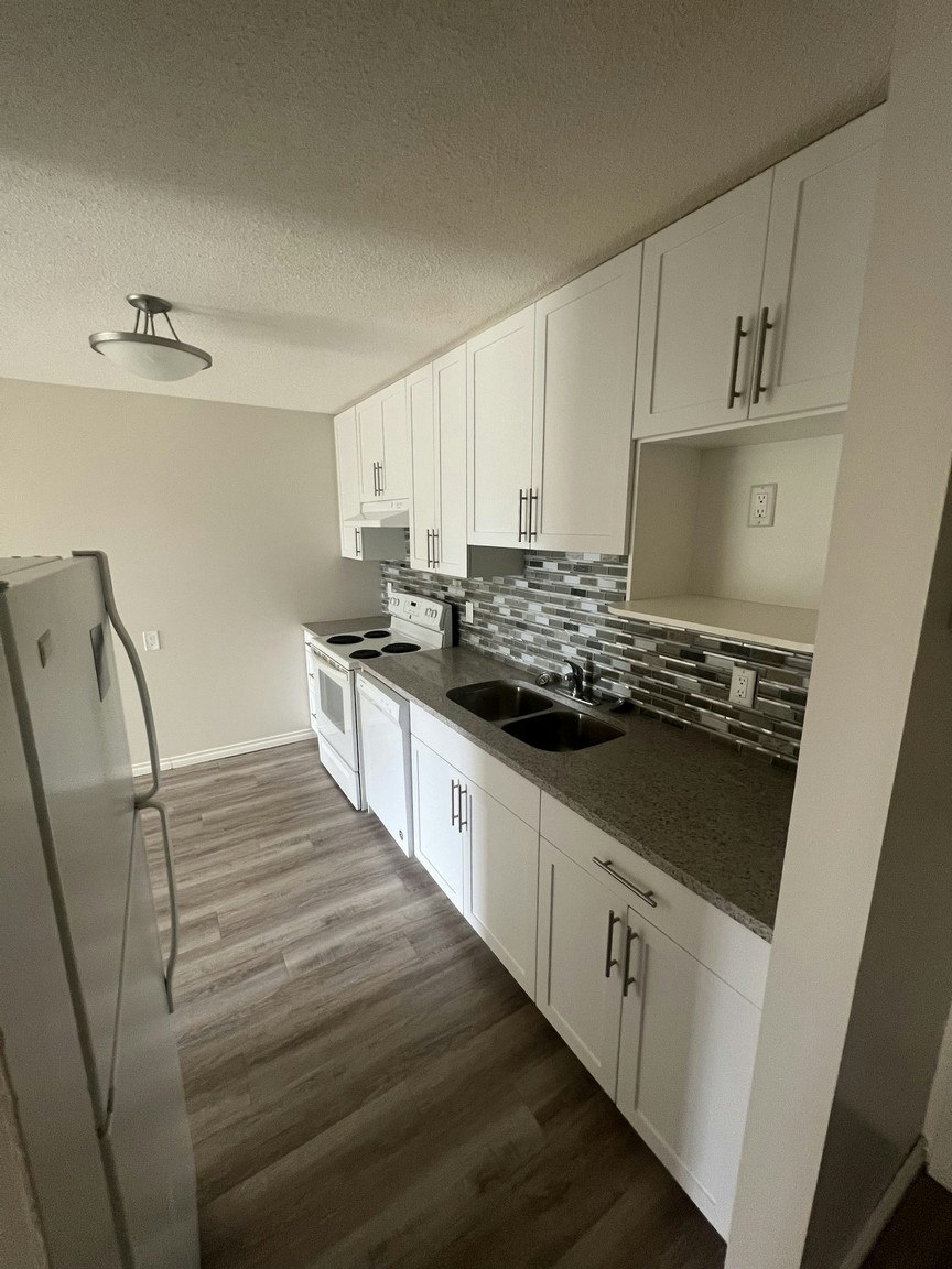 206-5730 52 Street, Wetaskiwin, AB, T9A 2W6
