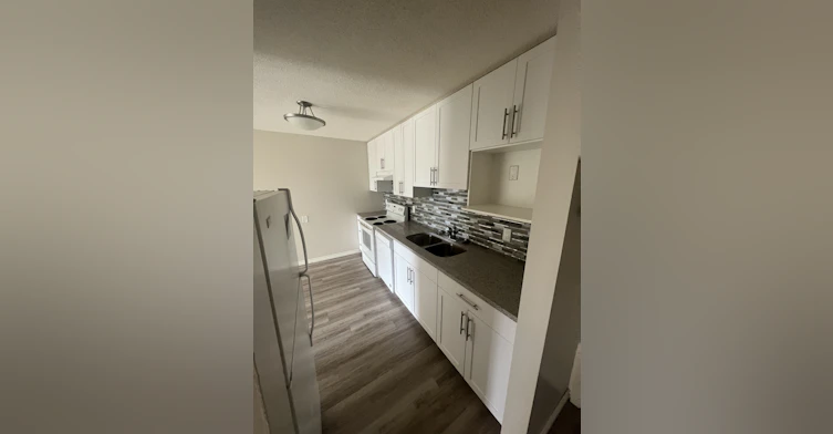 206-5730 52 Street, Wetaskiwin, AB, T9A 2W6
