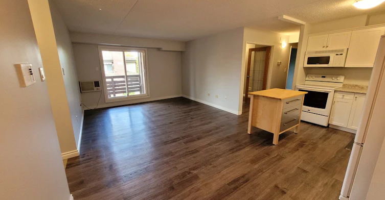 204-453 Pendygrasse Road, Saskatoon, SK, S7M 5H3 - 9