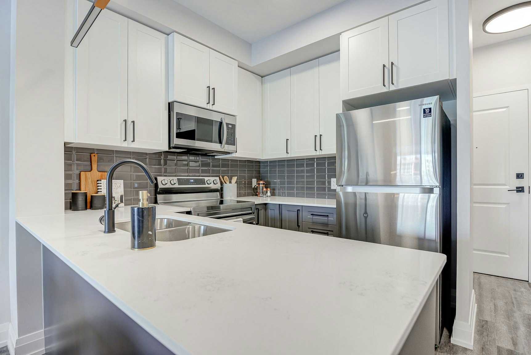 1205, 1405 & 1505-120 Benton Street, Kitchener, ON, N2G 0C7 - 13