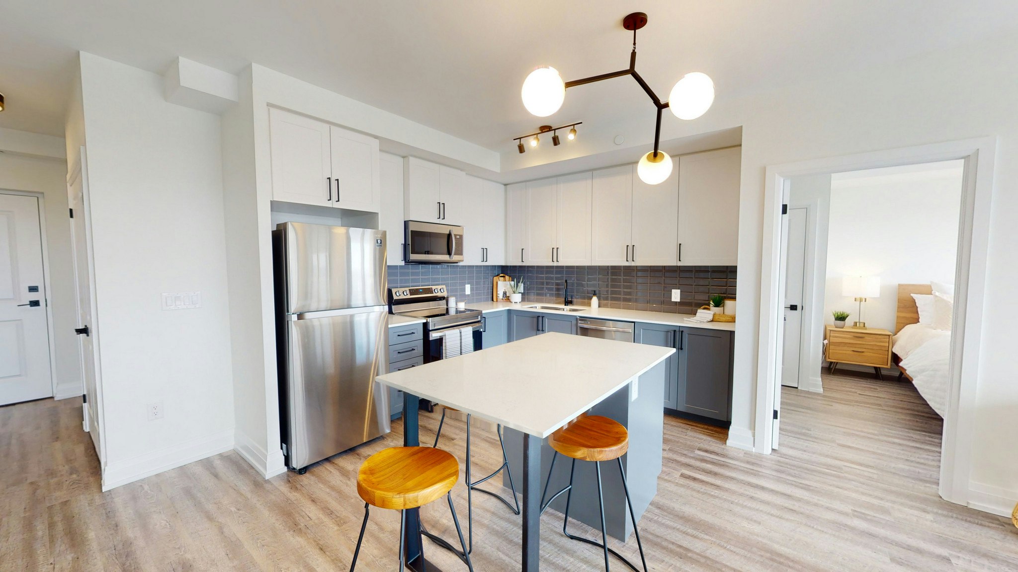 302-1102-120 Benton Street, Kitchener, ON, N2G 0C7 - 3