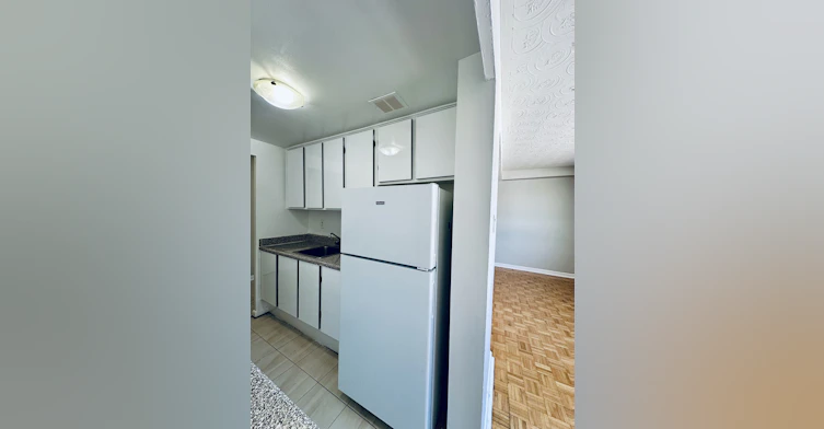 1537 Wilson Avenue, Toronto, ON, M3M 1K2 - 2